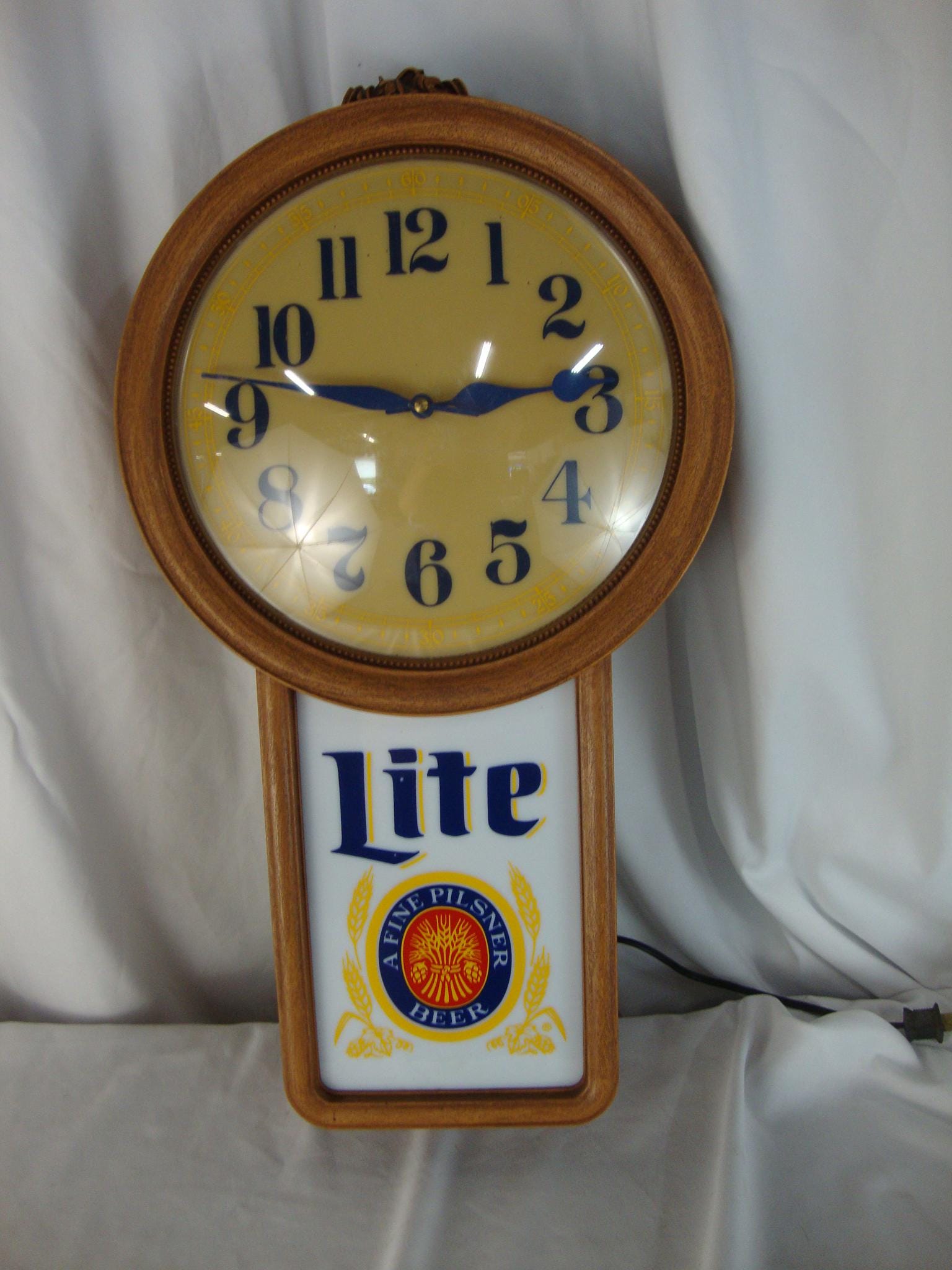 Vintage Lighted Beer Clock - Etsy