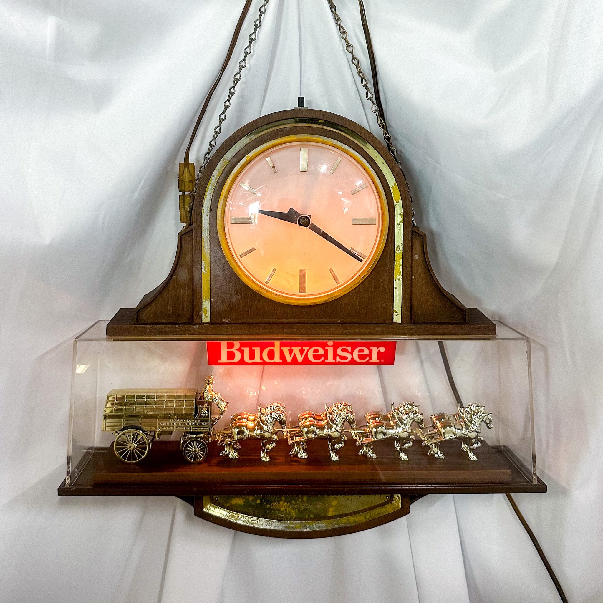1982 Budweiser Hanging Light-up Clydesdale Coach Bar Clock - Etsy