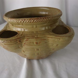 Vintage Ikebana Unmarked Strawberry Pottery Planter