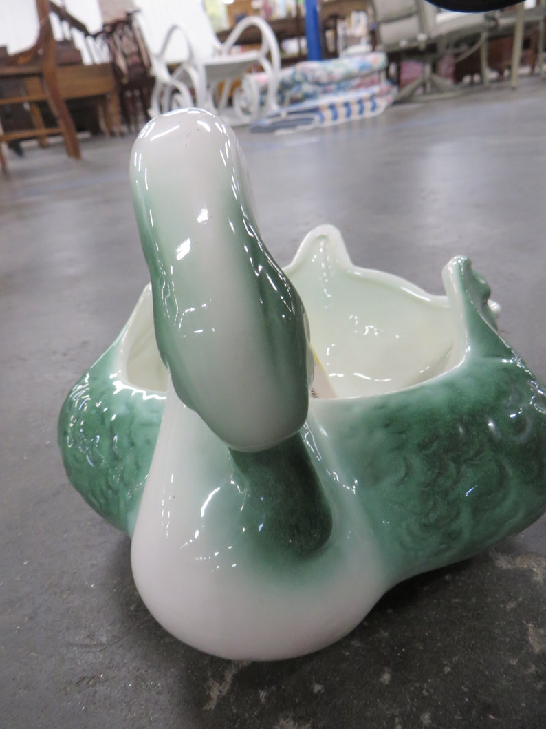 Vintage Hull Coronet Swan Planter