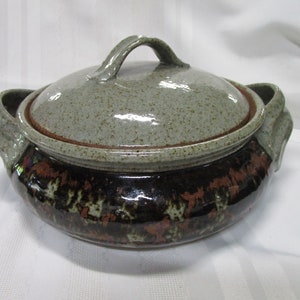 Handmade Laurie Schmidt Signed Stoneware Casserole Serving Dish with Lid