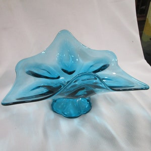 Vintage LE Smith Teal Blue Six Petal Banana Fruit Dish Bowl