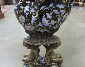 Vintage Wong Lee Bronze Cherubs Hand Painted Porcelain Nautilus Figure