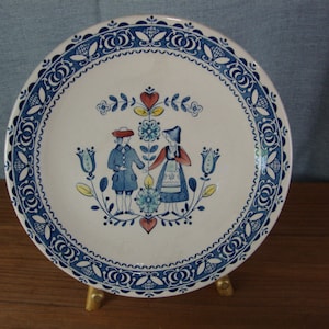 Vintage Johnson Brothers Ironstone Hearts & Flowers Dinner Plate