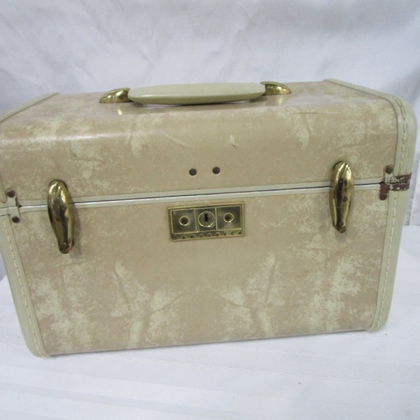 Vintage Samsonite Train Case Style 4512 Beige Marble Hard Body Case NO KEY