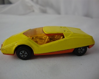 Coche de juguete de metal amarillo Datsun Superfast 126X Matchbox n.º 33 de 1973
