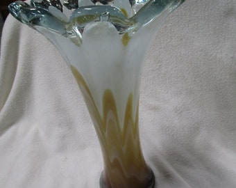 Vintage Retro Thick White/Tan Art Glass Petal Vase