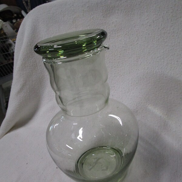 Vintage Dunbar Green Tint Glass Tumble Up Carafe con vidrio