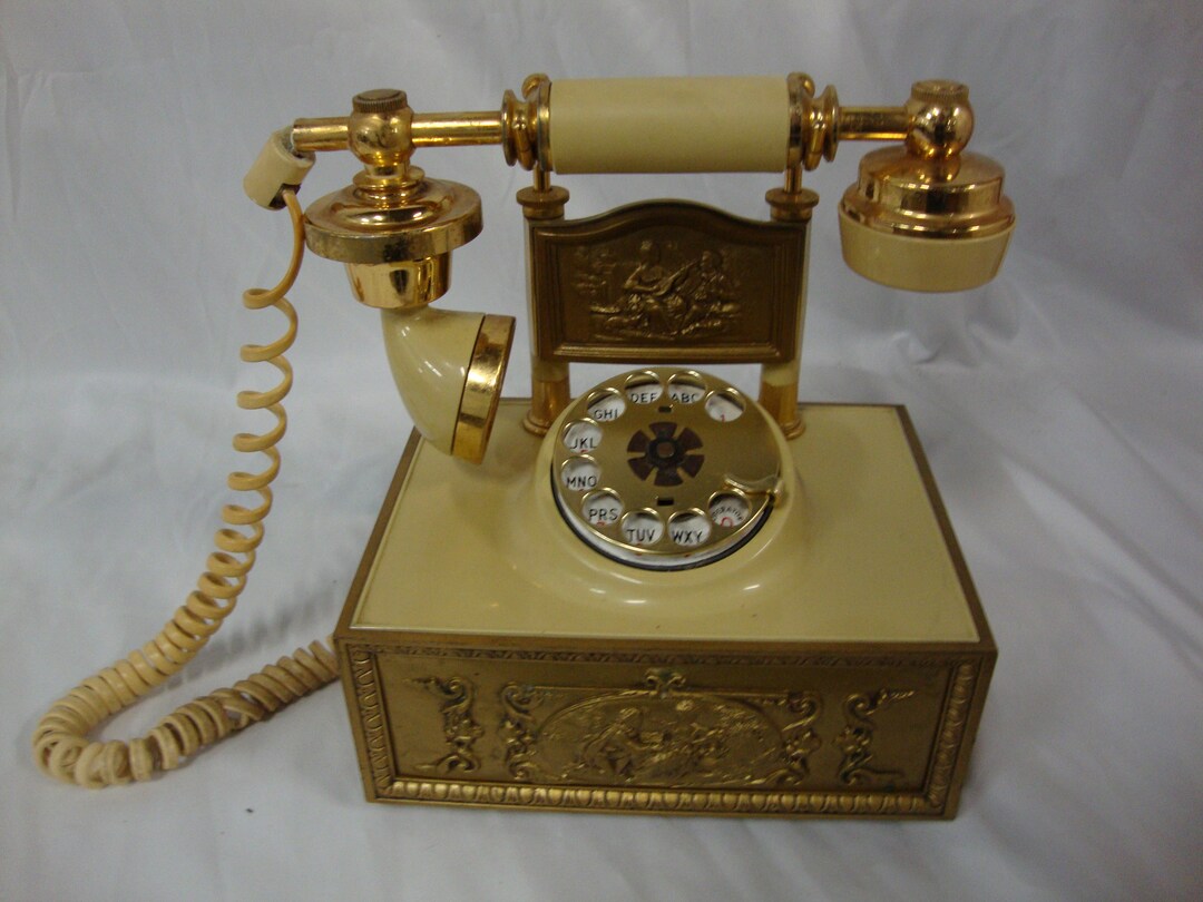 Vintage Decotel Figural Scrollwork Plastic & Metal Rotary Landline