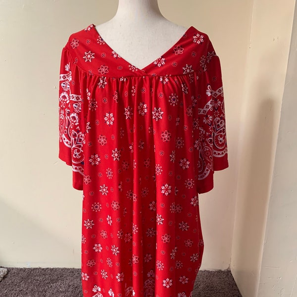 1970s Vintage Mumu House Dress - Cherry Red Bandana Print Dress - 70s Boho Dress - Comfy Oversized Dress with Pockets - One Size Fits Most