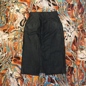 80s Vintage Black Leather Midi Pencil Skirt - Sleek 1980s Leather Skirt - Mid Calf Length Pencil Skirt - Leather Skirt w/ Slit + Pockets - 8