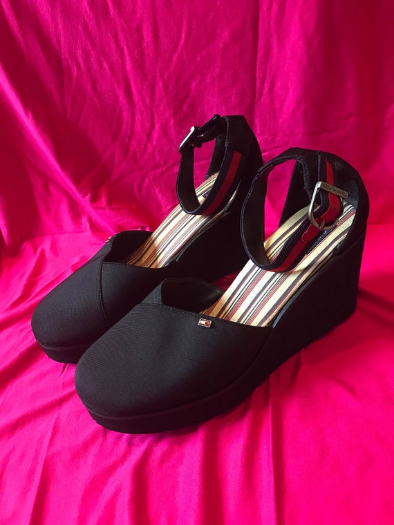 tommy hilfiger platform shoes