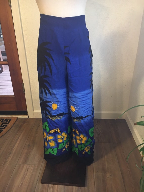 90s Y2K Vintage Hawaiian Print Wrap Pants - Rayon 