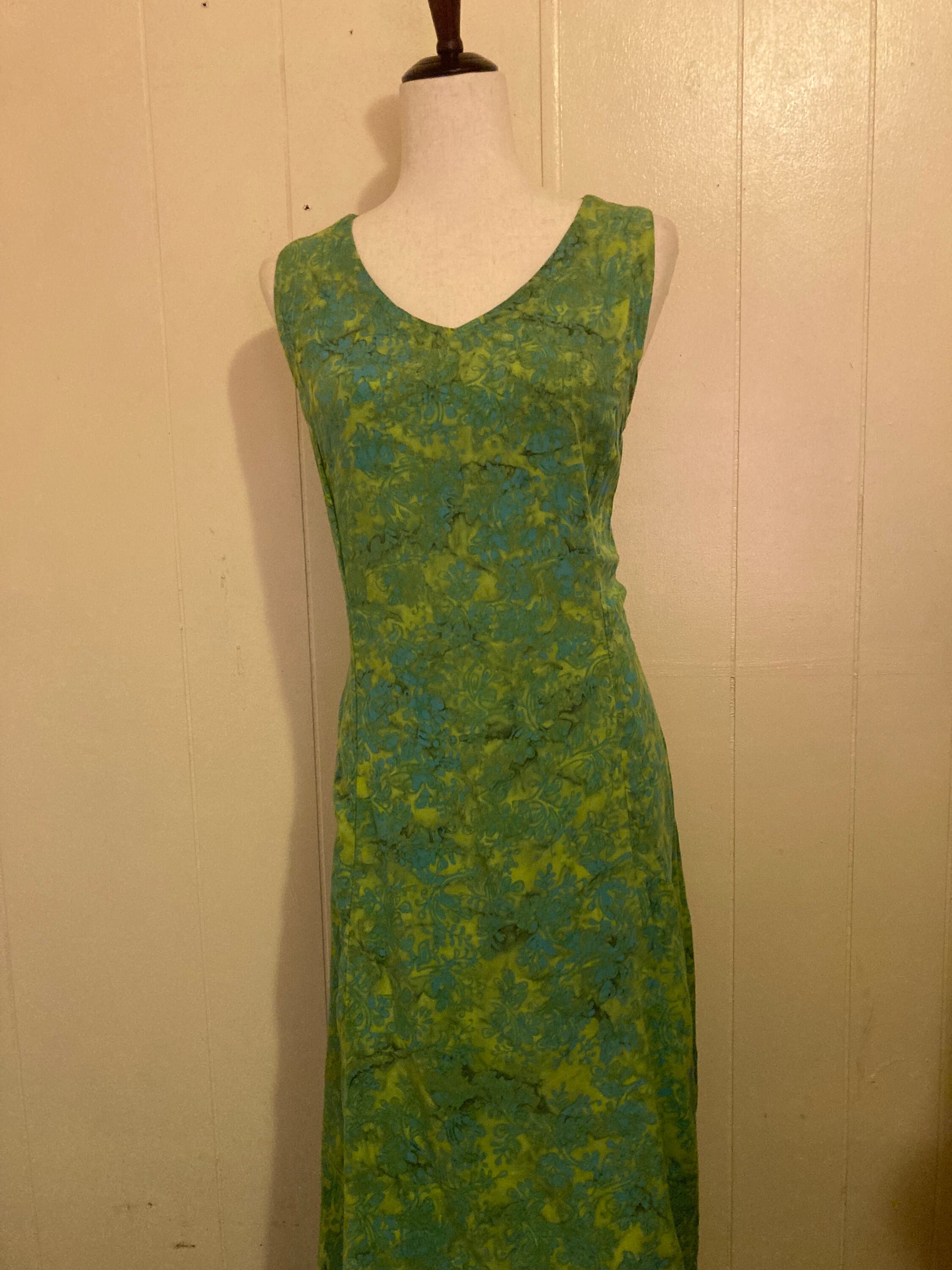 Vintage Batik Maxi Dress in Green and Blue All Over Print - Boho Bohemian Style Maxi Dress - Comfy Cotton Hippie Dress - Women’s Size Large