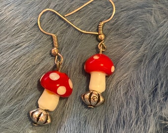 Vintage Mushroom Earrings - Fairy Tale Mushrooms - Mushroom Dangle Drop Earrings - Fly Agaric Amanita Mushroom Earring - Psychedelic Jewelry