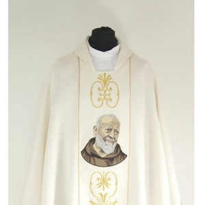 Chasuble &quot;Saint Pio&quot;, EcruChasuble, Vestments for Priest, Catholic Vestments, Liturgical Chasuble.