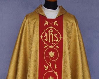 Vestment Gothic style Chasuble, Gold Chasuble, Vestments for Priest, Catholic Vestments, Liturgical Chasuble.