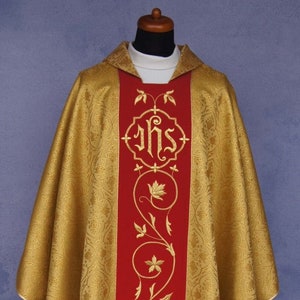 Vestment Gothic style Chasuble, Gold Chasuble, Vestments for Priest, Catholic Vestments, Liturgical Chasuble.