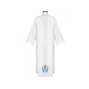 Traditionele priesteralb met plooien, witte alb, alb voor priester, katholieke alb, liturgische alb, liturgische gewaadalb, exclusieve alb.