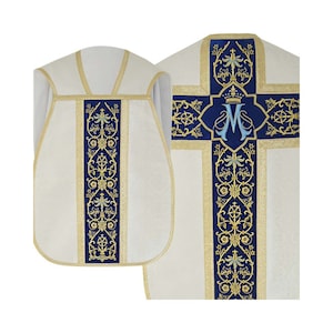 Gewandung Marian - Traditionelle römische Chasuble mit Manipel, Burse und Kelchschleier. Gewänder für Priester, Katholische Gewänder.
