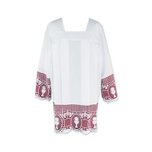 Traditionelle Priest Surplice mit eckigem Ausschnitt, Cotta mit Falten, Weiße Alb, Alben für Priester, katholische Alb, Liturgische Alben, Exklusive Alben.