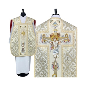 Roman style fiddleback Chasuble with a Maniple, Burse and chalice veil, Vestments for Priest, Catholic Vestments, Liturgical Chasuble.