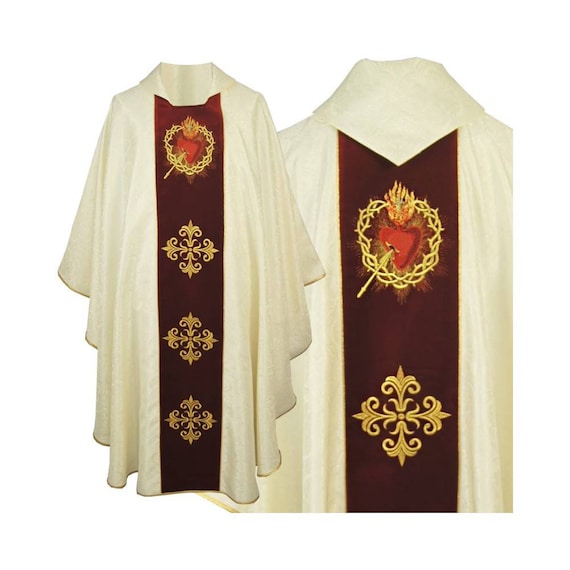 Chasuble gothique Sacre C ur de Jesus Vetements de pretre Vetements catholiques Chasuble liturgique Cadeau de pretre. Etsy France