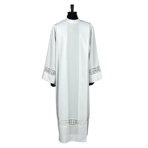 Traditional Priest Alb with pleats, White Alb, Albs for Priest, Catholic Alb, Liturgical Albs, Liturgical Vestments Albs, Exclusive Albs.