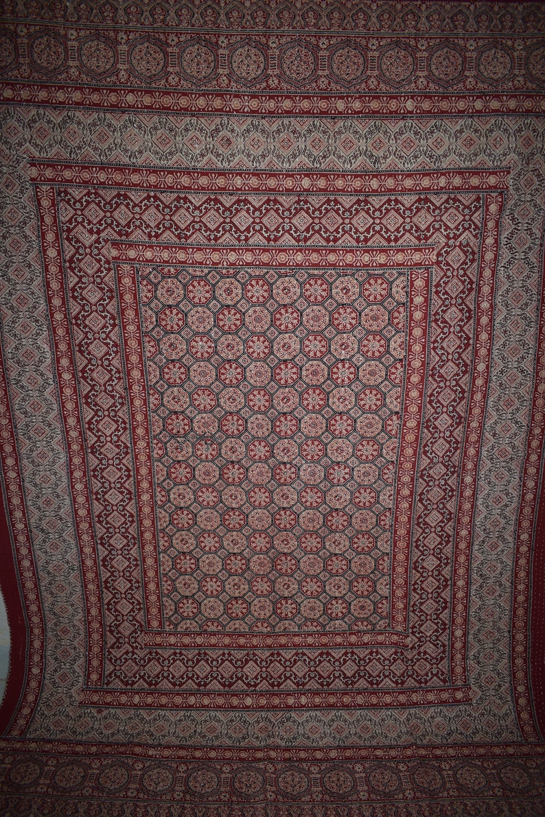 Handmade Bedspread Hand block Ajrak Print Twin size Kantha Quilt Reversible Vintage Indian quilt 100/% Cotton Bedspread Blanket Both side