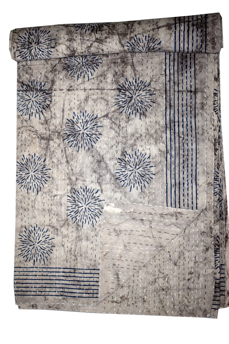 Hand Block Printed Floral Design Kantha Quilt Indian Cotton Kantha Bedspread Handmade Kantha Coverlet King Size Kantha Throw Blanket 172