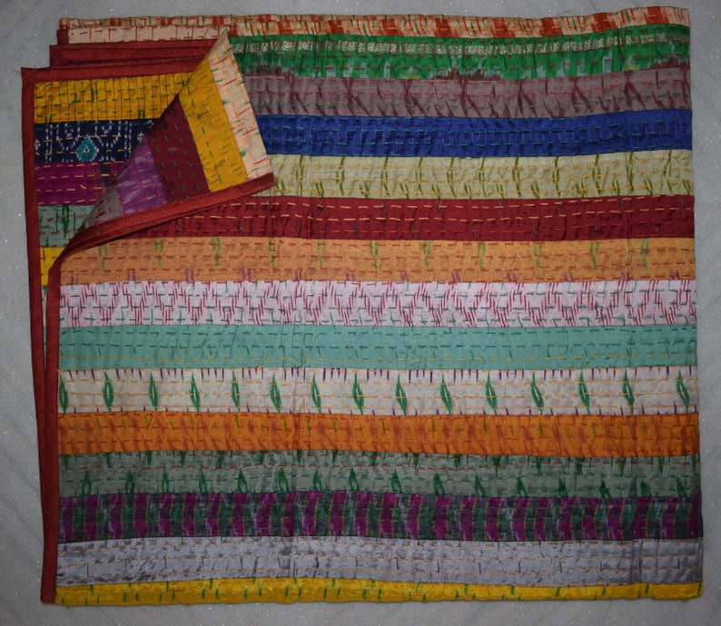 Stripe Queen Size Handmade Quilt Indian Khambadi quilt Vintage Patchwork Embroidery Quilt Blanket Bed sheet Bedspread Coverlet
