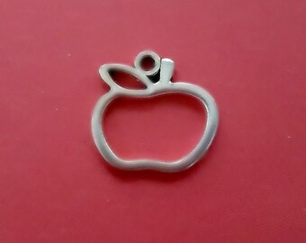 silver tone Heart charm pendants 16x15mm 20pcs Favorite Teacher Charms
