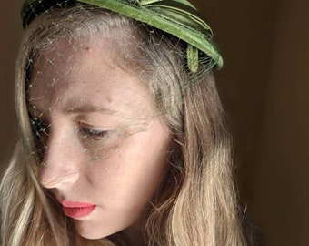 Vintage Green Hat with Ribbon