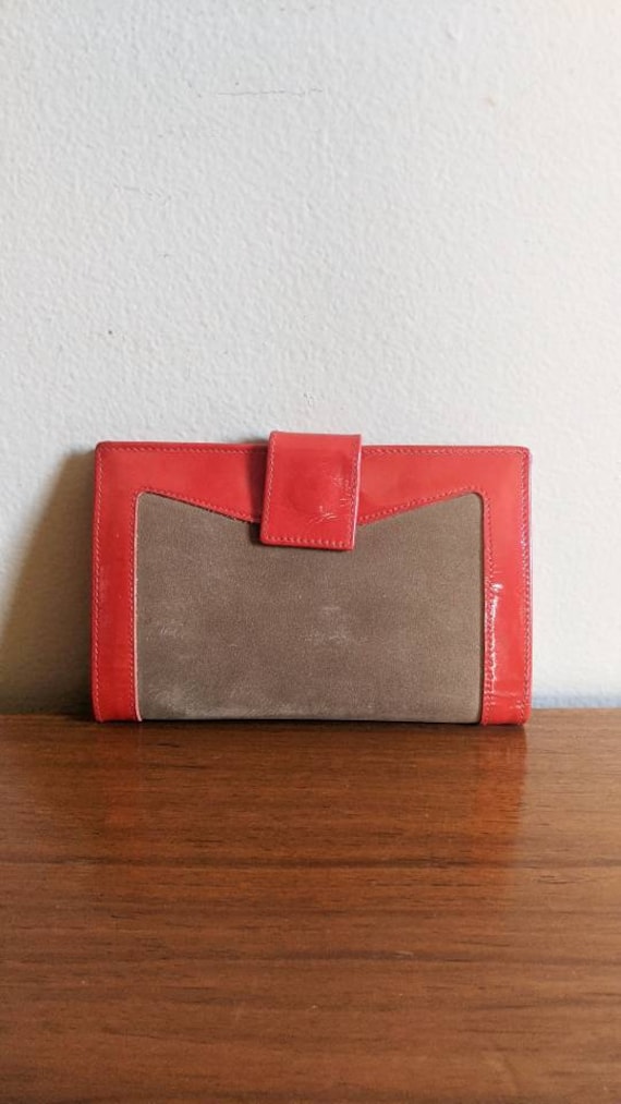 Vintage tan and red leather wallet | LL Berger Inc