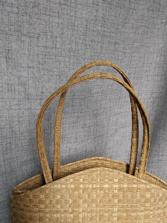 Straw Basket Weave Beach Purse Gem