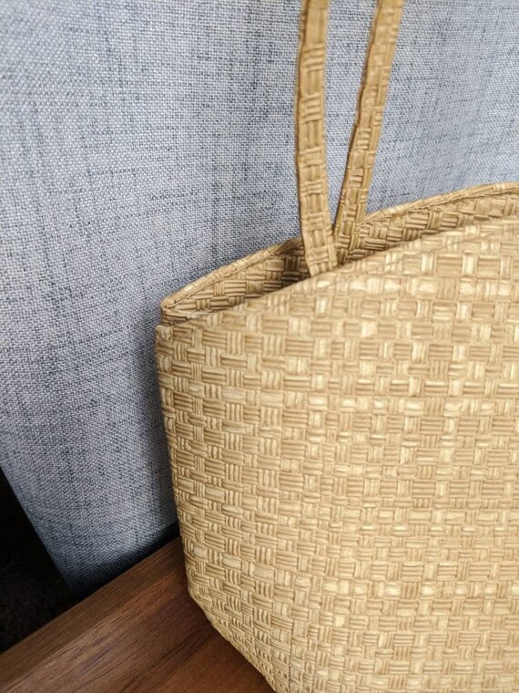 Straw Basket Weave Beach Purse Gem