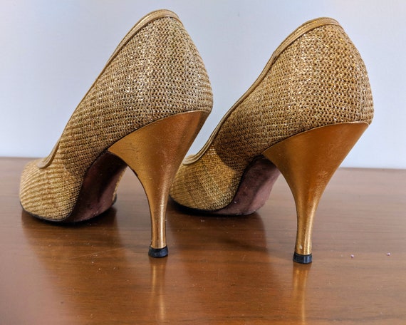 Life Stride Gold Mesh Stiletto Heels | 7.5