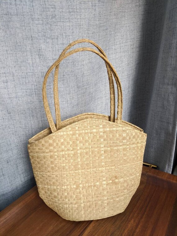 Straw Basket Weave Beach Purse