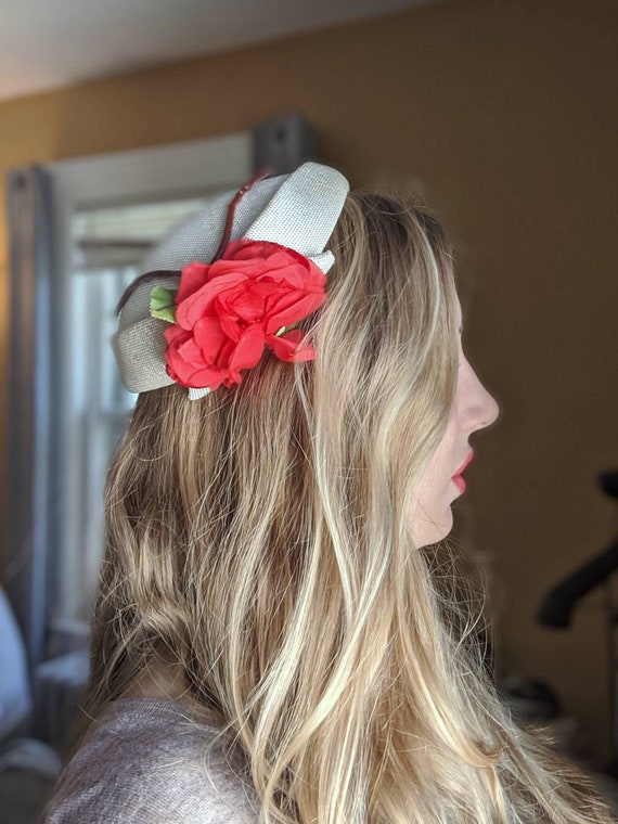 Stunning Romantic Cream and Red 50s Hat with Rose