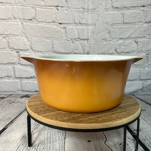 Vintage Pyrex 1.5 qt Brown/Orange Ombre Casserole Dish #474-B