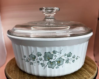 Vintage Corningware French White “Calloway” F-5-B 1.6 Liter Casserole Dish