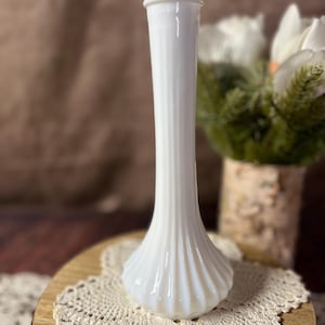 Vintage 1950s Hoosier White Milk Glass 9” Bud Vase