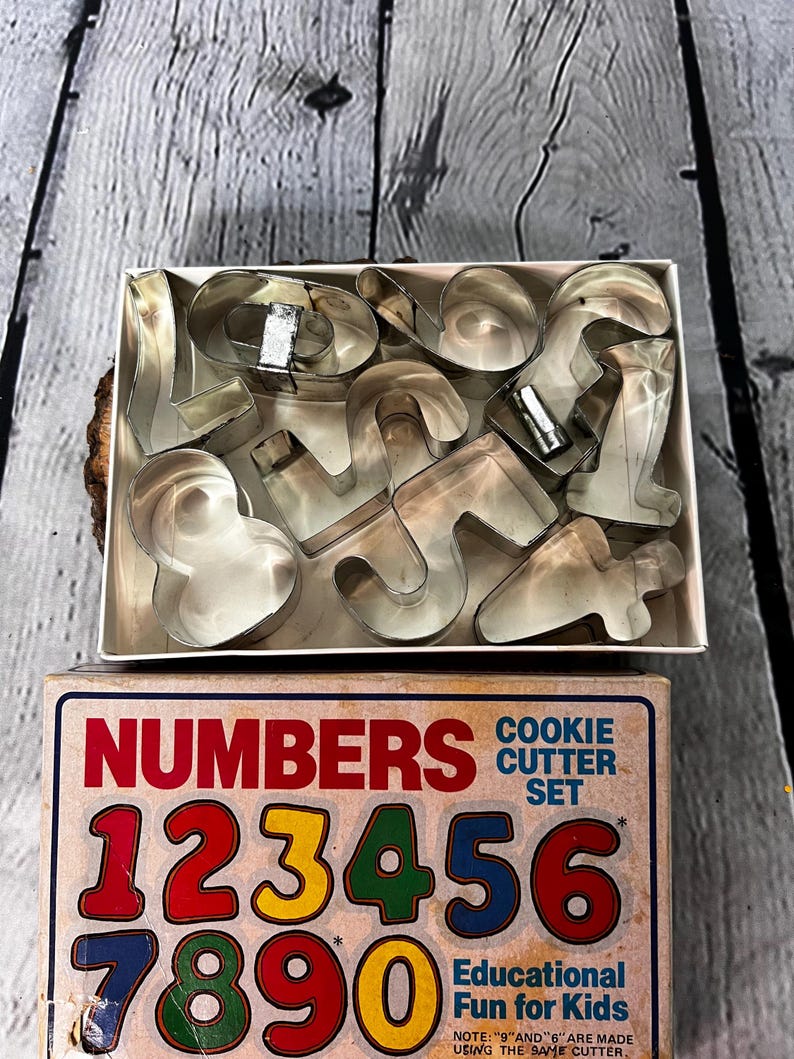 Fox Run Numbers Cookie Cutter - Thumbnail 2