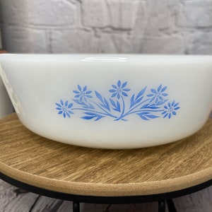 Vintage Anchor Hocking Cornflower Casserole Dish