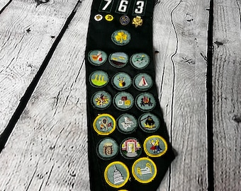 Vintage 1960s Junior Girl Scout Greater Minneapolis Sash with Patches and Pins