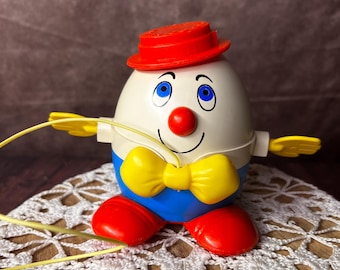 Vintage 1970s Fisher Price “Humpty Dumpty” Pull Toy