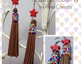 Leather tassel earrings with red star