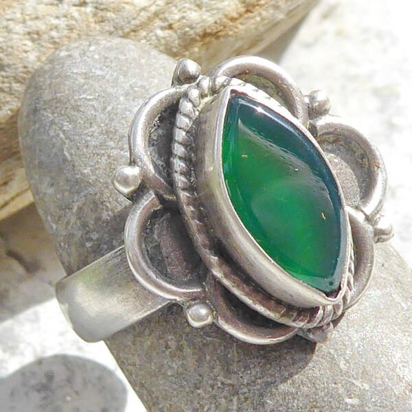 Bague Udaipur Fleur onyx vert