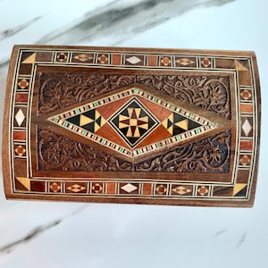 5.5 x 3.7 inches Medium Sized Rectangle Handmade Mosaic Box. Perfect gift for her, valentines gift, anniversary gift, Jewelry box.