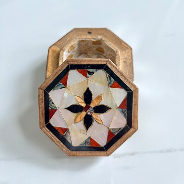 Small Gorgeous Mosaic Middle Eastern Ring Box .Wedding box, engagement box, bracelet box.. Valentine Gift